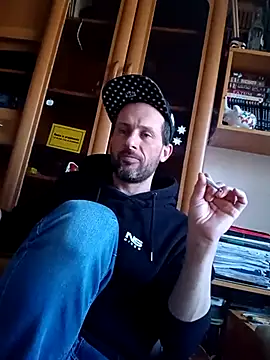 FireFox Feel online show from March 20, 2025, 7:58 am