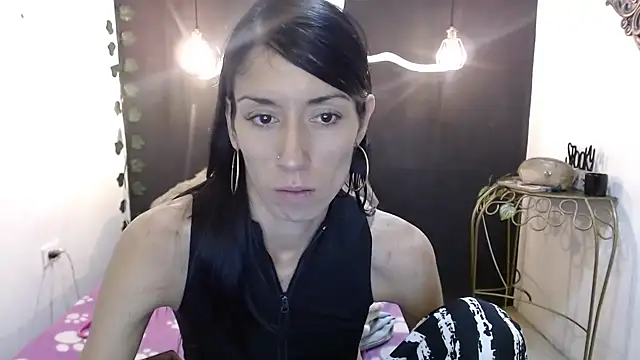Snapshot of SexyKataShow chatting on January 21, 2025, 11:55 pm SexyKataShow online show from January 21, 2025, 11:55 pm