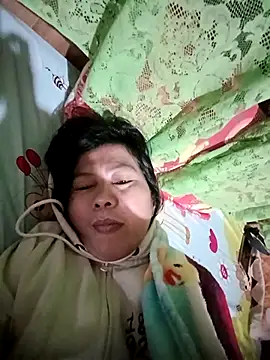 TropicalFlower online show from February 13, 2026, 9:00 pm