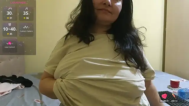 BBW MILF 4U online show from March 3, 2025, 12:05 pm