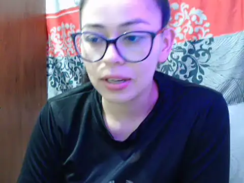 mayhott2 online show from March 9, 2025, 10:30 pm