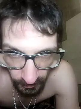 Snapshot of Krasav4ik4ik chatting on December 16, 2024, 7:32 pm Krasav4ik4ik online show from December 16, 2024, 7:32 pm