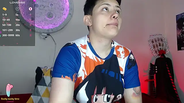 girl intense444 online show from January 18, 2025, 12:47 pm