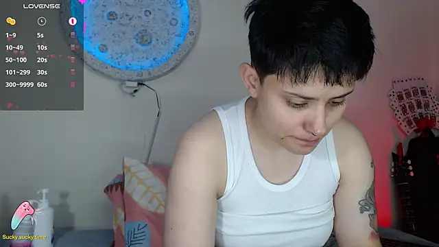 girl intense444 online show from January 30, 2025, 7:26 pm