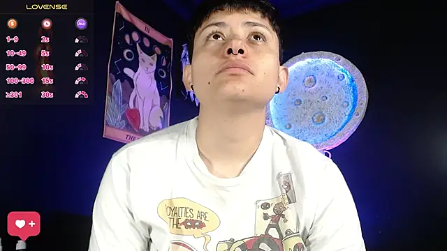 girl intense444 online show from January 11, 2026, 12:54 pm