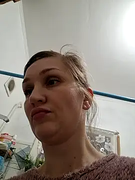 Snapshot of ModelEva chatting on March 20, 2025, 6:09 pm ModelEva online show from March 20, 2025, 6:09 pm