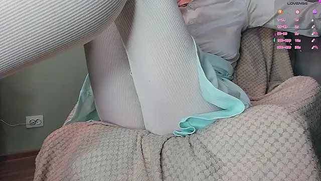 Snapshot of queen_carly chatting on February 25, 2026, 11:53 am queen carly online show from February 25, 2026, 11:53 am