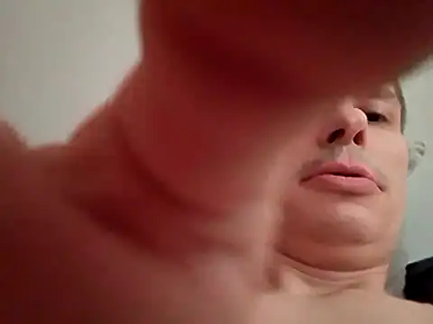 Snapshot of TJEMOKA chatting on January 6, 2026, 1:48 pm TJEMOKA online show from January 6, 2026, 1:48 pm