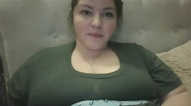 Snapshot of cute__cherry chatting on January 10, 2025, 10:04 pm cute  cherry online show from January 10, 2025, 10:04 pm