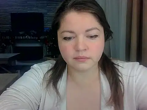 Snapshot of cute__cherry chatting on January 12, 2026, 9:20 pm cute cherry online show from January 12, 2026, 9:20 pm