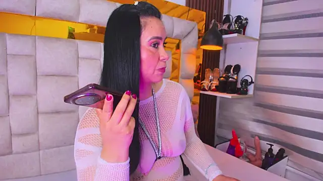 Snapshot of bigass_monic chatting on December 22, 2025, 3:25 am bigass monic online show from December 22, 2025, 3:25 am