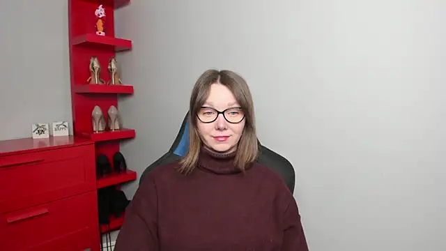 Cookie zoe online show from February 17, 2026, 6:32 am