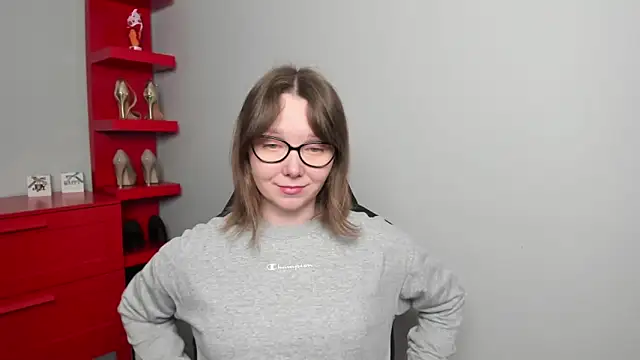 Cookie zoe online show from April 9, 2026, 6:19 am