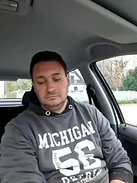 Snapshot of nemes2 chatting on November 12, 2025, 2:50 pm nemes2 online show from November 12, 2025, 2:50 pm