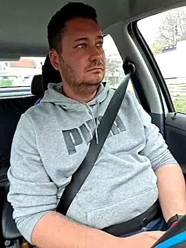 Snapshot of nemes2 chatting on November 15, 2025, 10:23 am nemes2 online show from November 15, 2025, 10:23 am