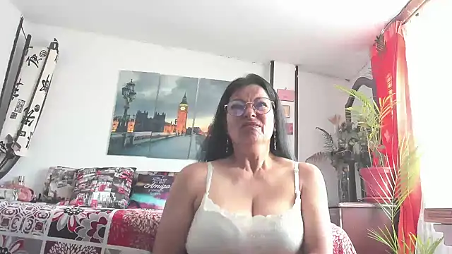 ana mature  online show from September 15, 2025, 3:56 pm