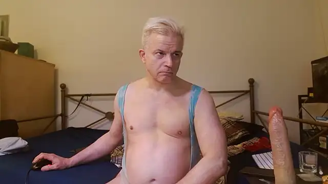 Snapshot of Dragonnyc@xh chatting on January 15, 2026, 10:42 am Dragonnycxh online show from January 15, 2026, 10:42 am