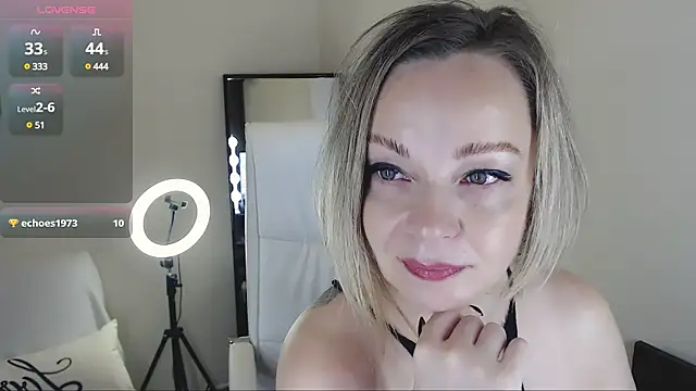 Snapshot of Tilly_Eliot chatting on February 21, 2025, 4:59 pm Tilly Eliot online show from February 21, 2025, 4:59 pm