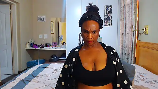 Hotgrannyx online show from January 28, 2025, 3:25 pm