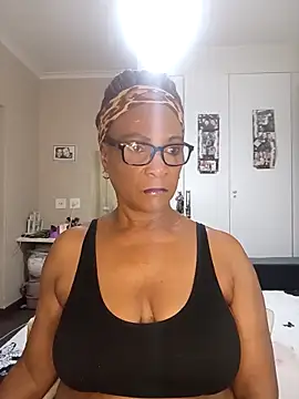 Hotgrannyx online show from September 28, 2025, 1:33 am