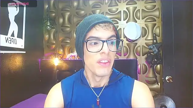 angel sexyevil online show from March 8, 2025, 12:20 pm