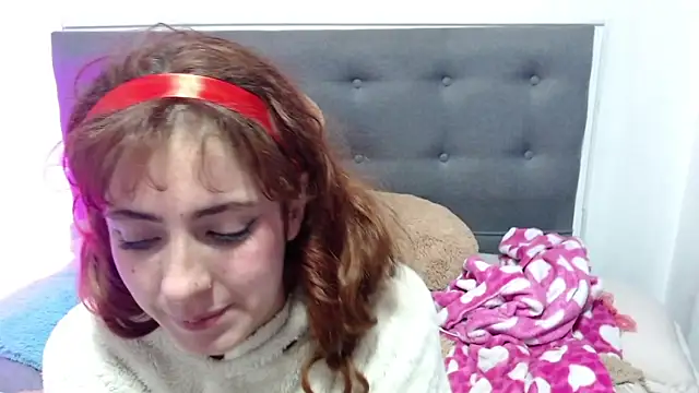 Snapshot of sarah_lovesu chatting on March 15, 2025, 10:55 pm sarah lovesu online show from March 15, 2025, 10:55 pm