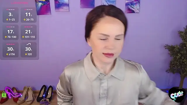 Snapshot of VickyGolden chatting on March 23, 2025, 5:10 am VickyGolden online show from March 23, 2025, 5:10 am