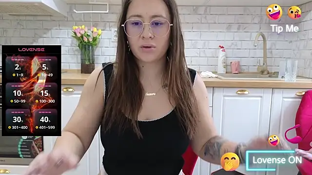 BoobsyBabe online show from March 3, 2026, 6:52 am
