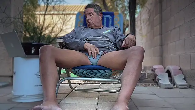 My secret01 online show from February 3, 2025, 12:04 am