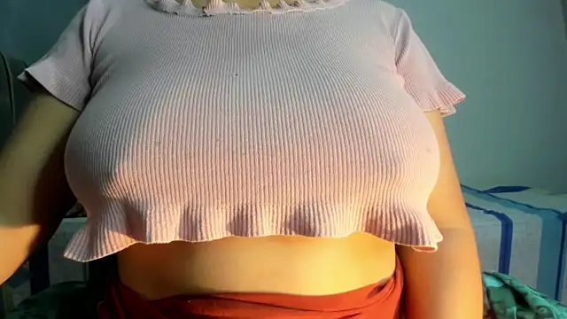 Snapshot of Tiffany_teressa chatting on December 18, 2025, 7:31 pm Tiffany teressa online show from December 18, 2025, 7:31 pm