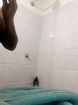 Snapshot of PhillDrake11 chatting on December 5, 2025, 4:54 am PhillDrake11 online show from December 5, 2025, 4:54 am