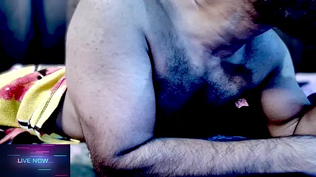 Snapshot of Steffan55 chatting on December 1, 2025, 10:04 pm Steffan55 online show from December 1, 2025, 10:04 pm