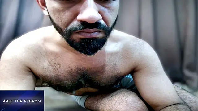 Snapshot of Steffan55 chatting on December 2, 2025, 1:05 pm Steffan55 online show from December 2, 2025, 1:05 pm