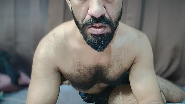 Snapshot of Steffan55 chatting on December 19, 2025, 1:01 am Steffan55 online show from December 19, 2025, 1:01 am