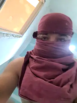 Snapshot of Johnny--Sins chatting on October 28, 2025, 10:30 am Johnny--Sins online show from October 28, 2025, 10:30 am