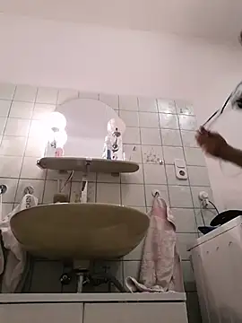 Snapshot of Bblfgbb chatting on November 23, 2025, 9:47 pm Bblfgbb online show from November 23, 2025, 9:47 pm