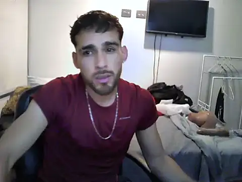 Snapshot of Emanuell__ chatting on October 15, 2025, 12:22 am Emanuell online show from October 15, 2025, 12:22 am