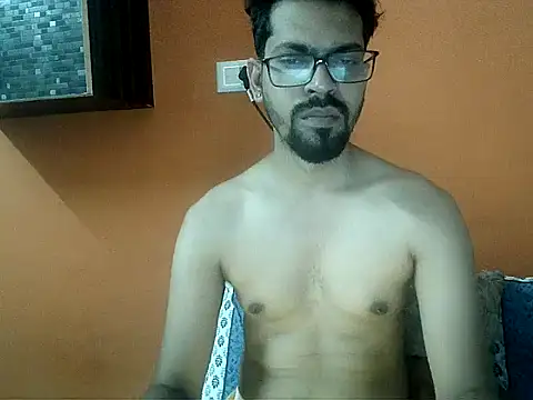 arhan3043 online show from October 22, 2025, 9:09 am