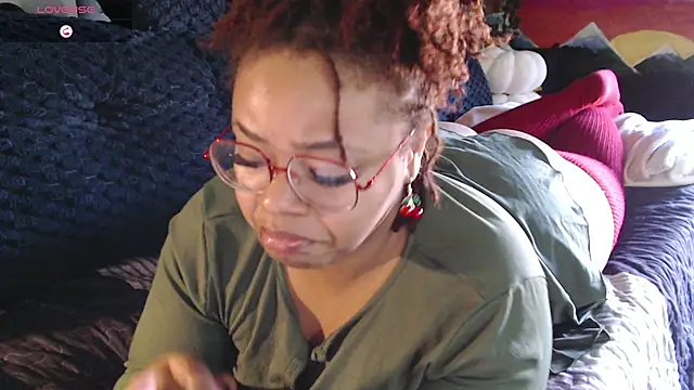 Snapshot of -khayaparker chatting on December 24, 2024, 5:34 pm -khayaparker online show from December 24, 2024, 5:34 pm