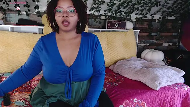 Snapshot of -khayaparker chatting on January 3, 2025, 1:36 pm -khayaparker online show from January 3, 2025, 1:36 pm