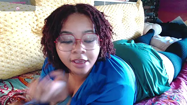 Snapshot of -khayaparker chatting on January 3, 2025, 4:37 pm -khayaparker online show from January 3, 2025, 4:37 pm