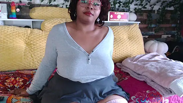 Snapshot of -khayaparker chatting on January 31, 2025, 7:08 pm -khayaparker online show from January 31, 2025, 7:08 pm