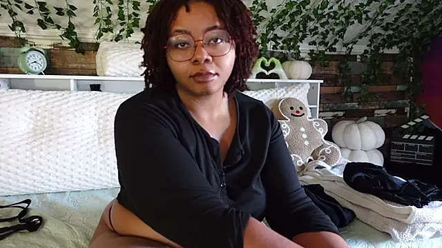 Snapshot of -khayaparker chatting on March 3, 2025, 1:20 pm -khayaparker online show from March 3, 2025, 1:20 pm