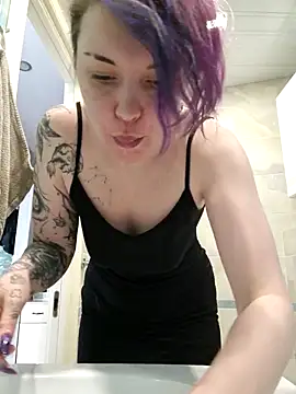 LazyTanukii online show from May 23, 2026, 7:24 am