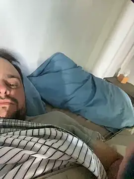 Snapshot of carlos01172011 chatting on October 20, 2025, 10:38 am carlos01172011 online show from October 20, 2025, 10:38 am