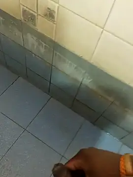 Snapshot of dinesh682 chatting on November 24, 2025, 9:14 pm dinesh682 online show from November 24, 2025, 9:14 pm