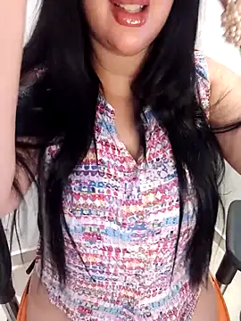 Snapshot of Queen_sousou chatting on September 27, 2025, 10:04 pm Queen sousou online show from September 27, 2025, 10:04 pm
