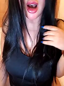 Snapshot of Queen_sousou chatting on May 3, 2026, 11:27 am Queen sousou online show from May 3, 2026, 11:27 am
