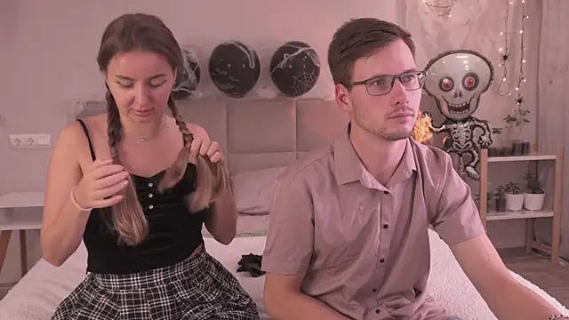 FluffyHat online show from October 25, 2025, 4:46 pm