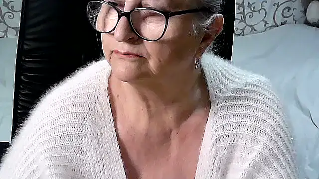 LolkaAlyss online show from February 25, 2025, 11:33 pm